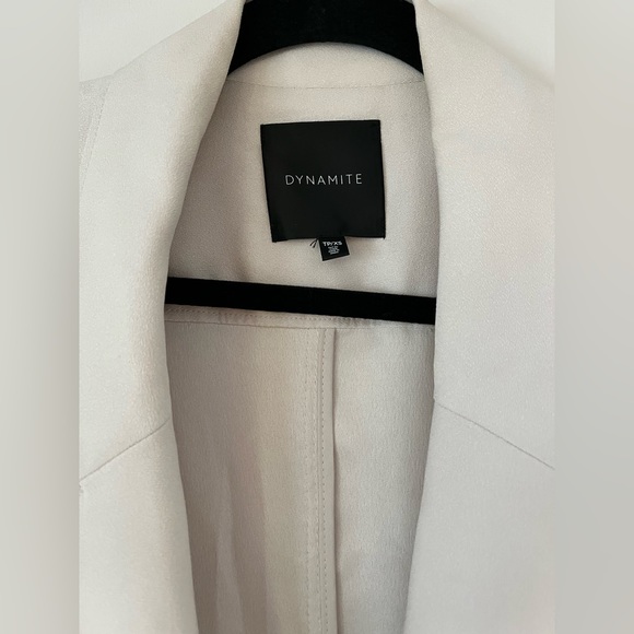 COPY - DYNAMITE Neutral Long Belted Blazer-Vest Size XS - Picture 3 of 4